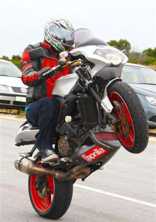 aprilia 2